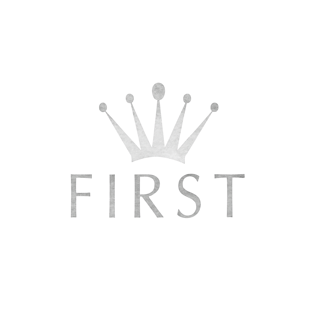 First bij Little Mack - complete babywereld met meubels, aankleding en kleding in tijdloos wit