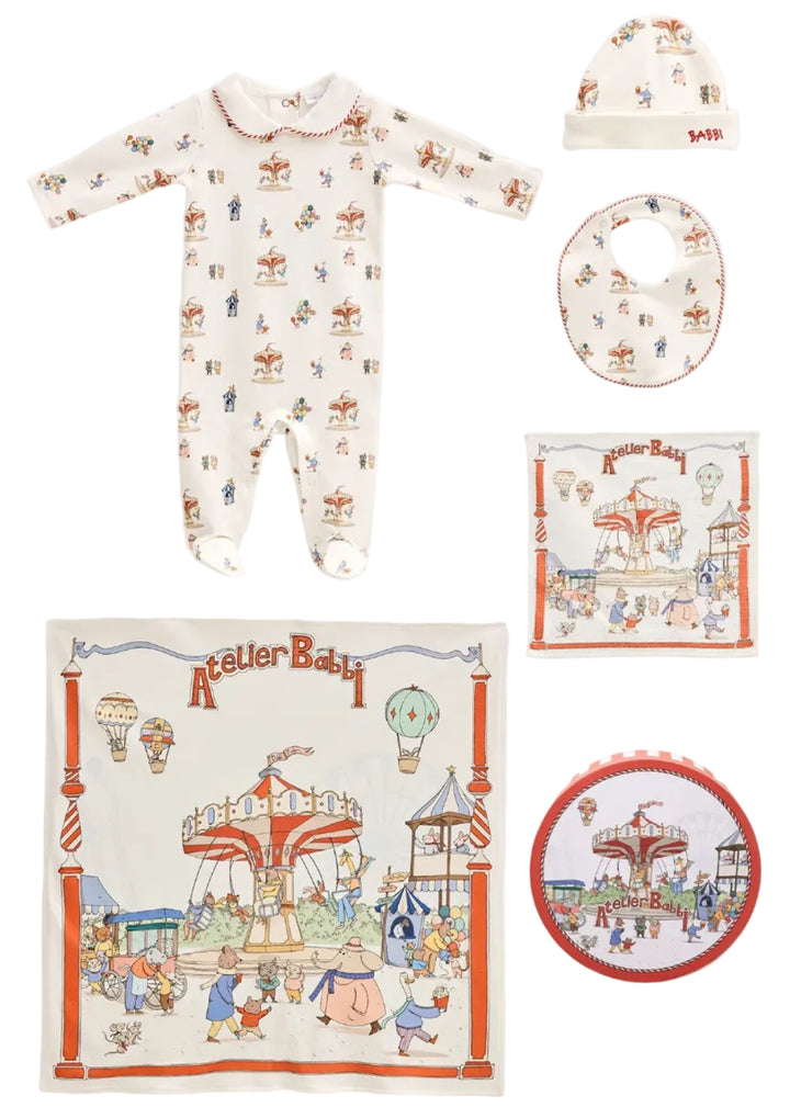5-delige set, giftbox, deken, spuugdoek, babypakje, slabber mutsje in kermisprint funfaisr van atelier babbi