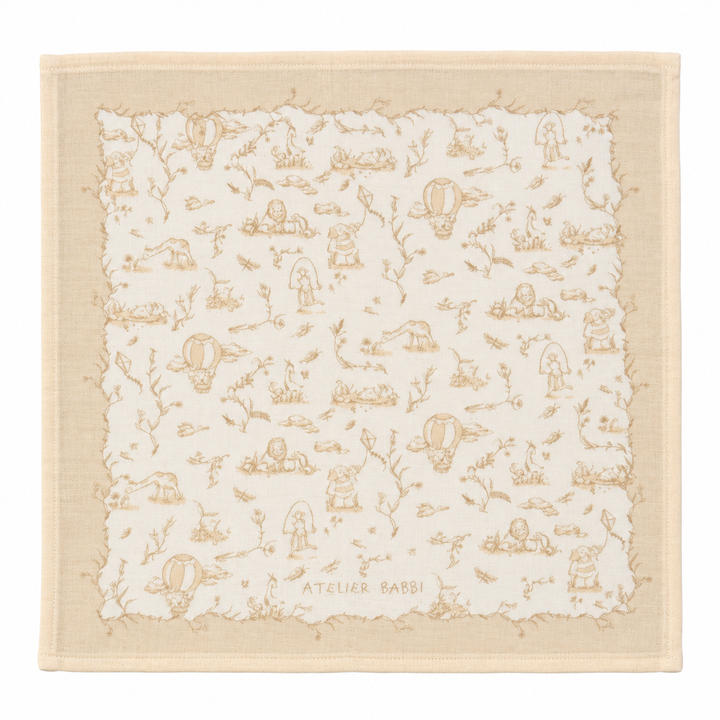 beige hdrfoiele spuugsoek in toile de jouy dierenprint van atelier Babbi
