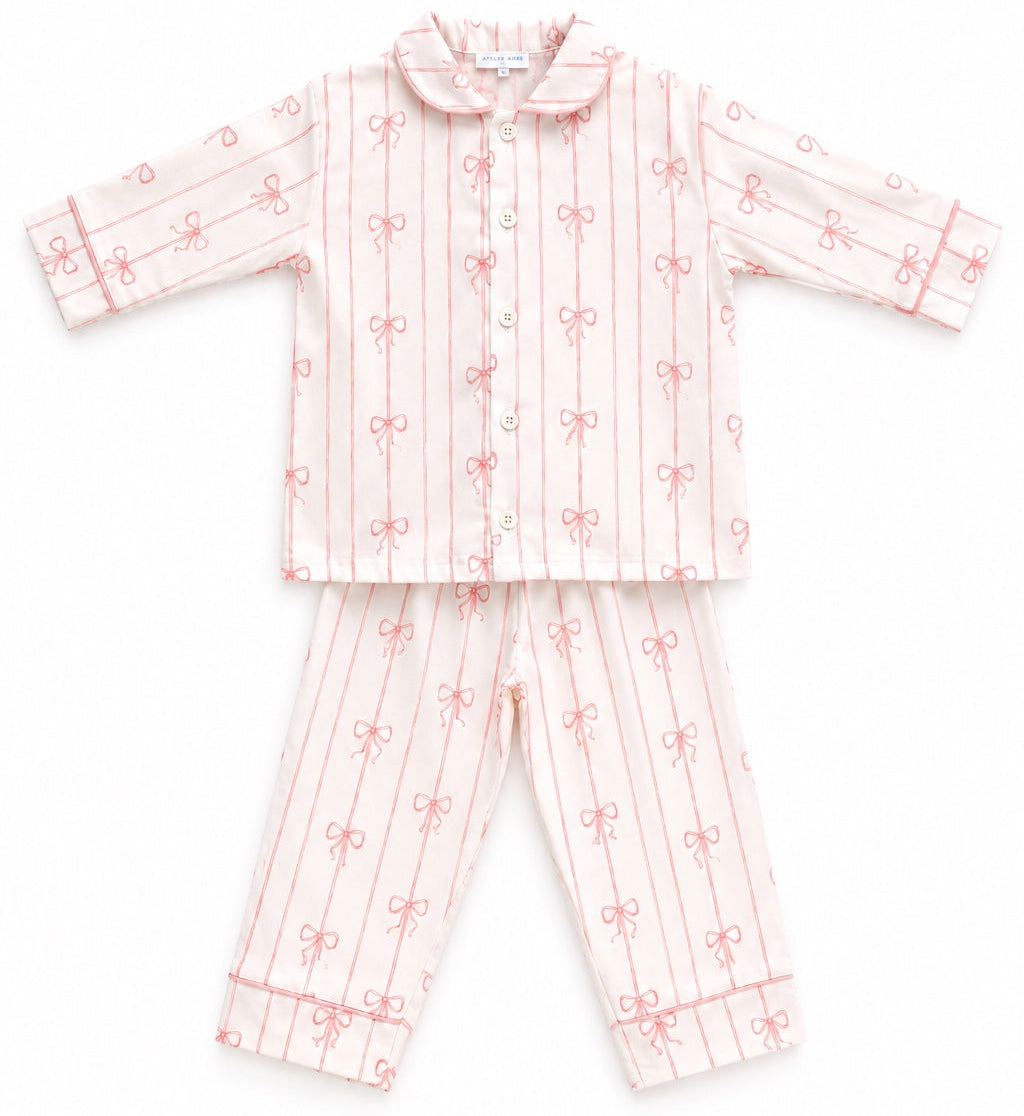 tweedelige katoen satijnen pyjama met strikken van atelier babbi 