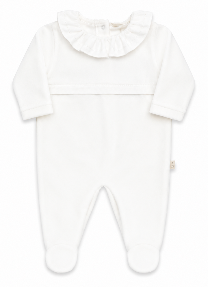 Baby Gi offwhite velours boxpakje voor meisjes met elegante gerimpelde ronde kraag en voetjes.
