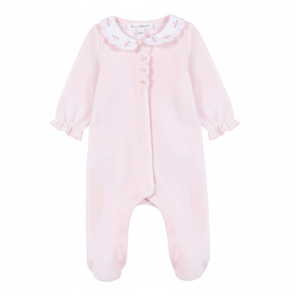 Pale Pink babypakje met geborduurde bloemetjes van Tartine et Chocolat
