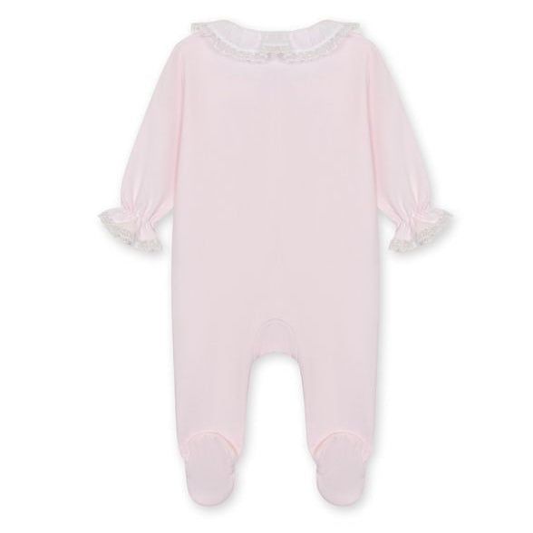 achterkant van lichtroze babypakje met kanten details van Baby Gi 