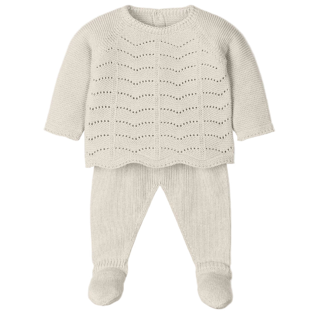 Unisex gebreid babypakje in naturel beige kleur met schulprand en ajour van Mac ilusion