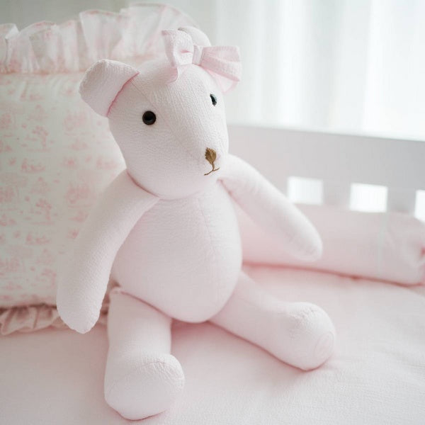 sfeer beeld uit de garden party collectie van theophile et patachou in pink