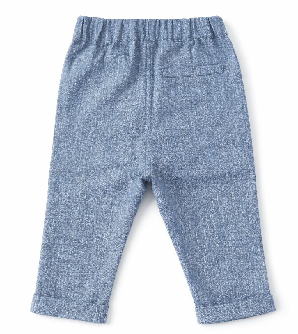 achterkant van katoenen pantalon met elastische tailleband van Dr. Kid
