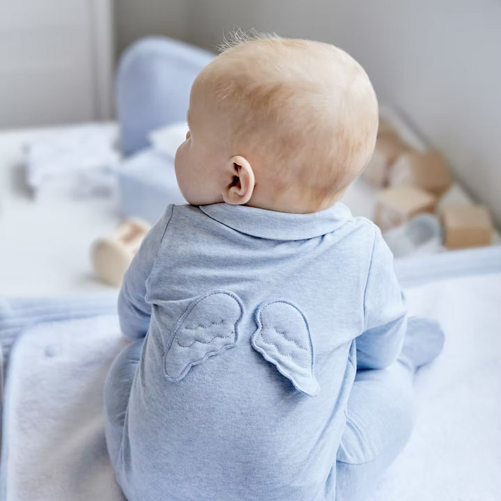 Geboorteset: Babypakje + Mutsje Angel Wings - First (My First Collection)