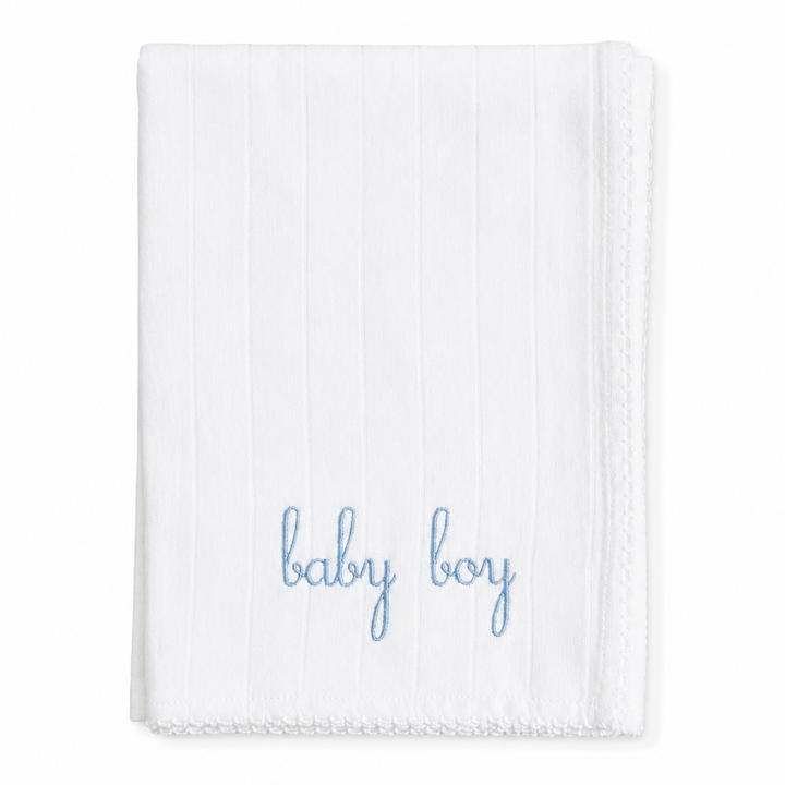 hydrofiele doek met lichtblauwe geborduurde letters babyboy