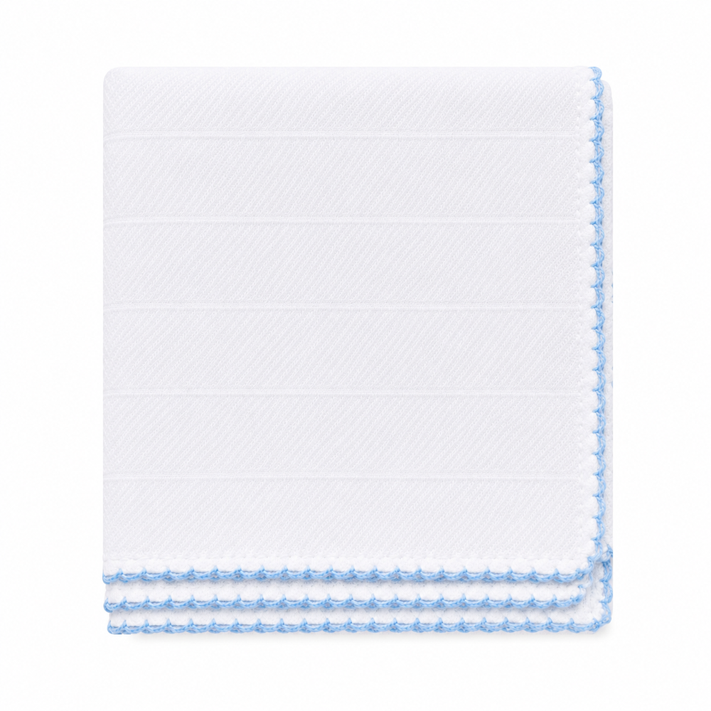 Witte tetra hydrofiele doek met lichtblauwe picot