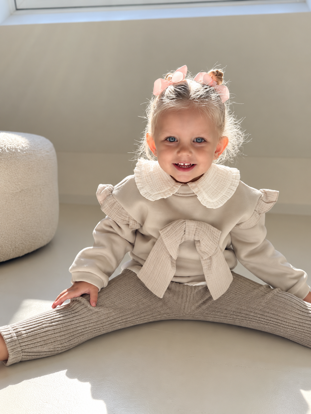 Martin Aranda Sweater met Strik & Ruches