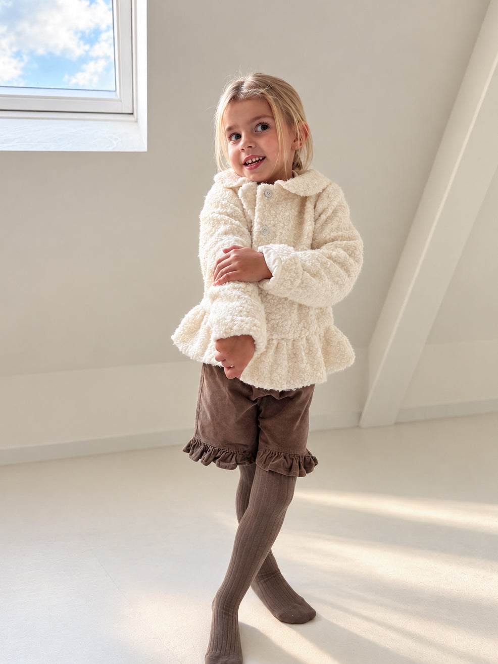 Deolinda Bouclé Jasje met Volant – Offwhite