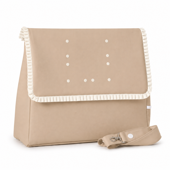 camelkleurige luiertas in camel met pique katoenen details
