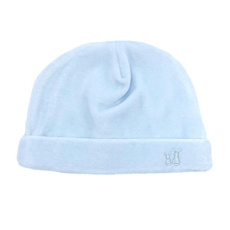Lichtblauw velours babymutsje van Poetree Kids