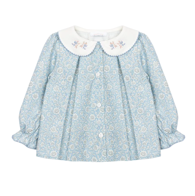 blouse met grote peter pan kraag met borduring, bloemen blouse in blauw 