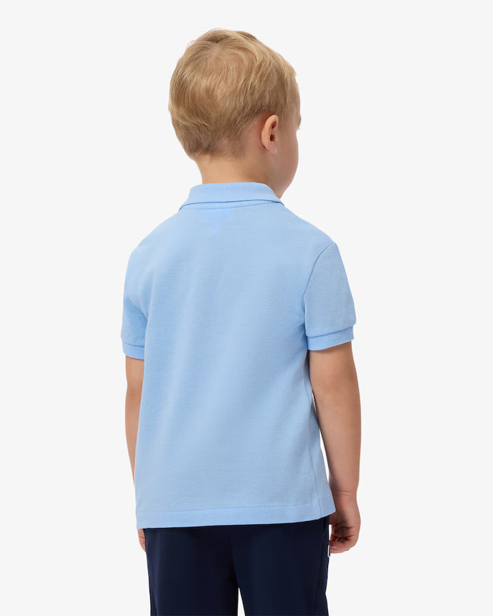 Lichtblauwe Lacoste polo van de achterkant met korte mouwen