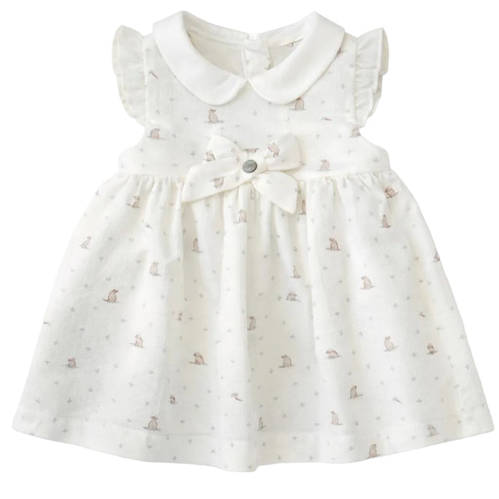 Wit baby jurkje Pureté du Bébé met konijntjesprint, ruches en strik – Little Mack