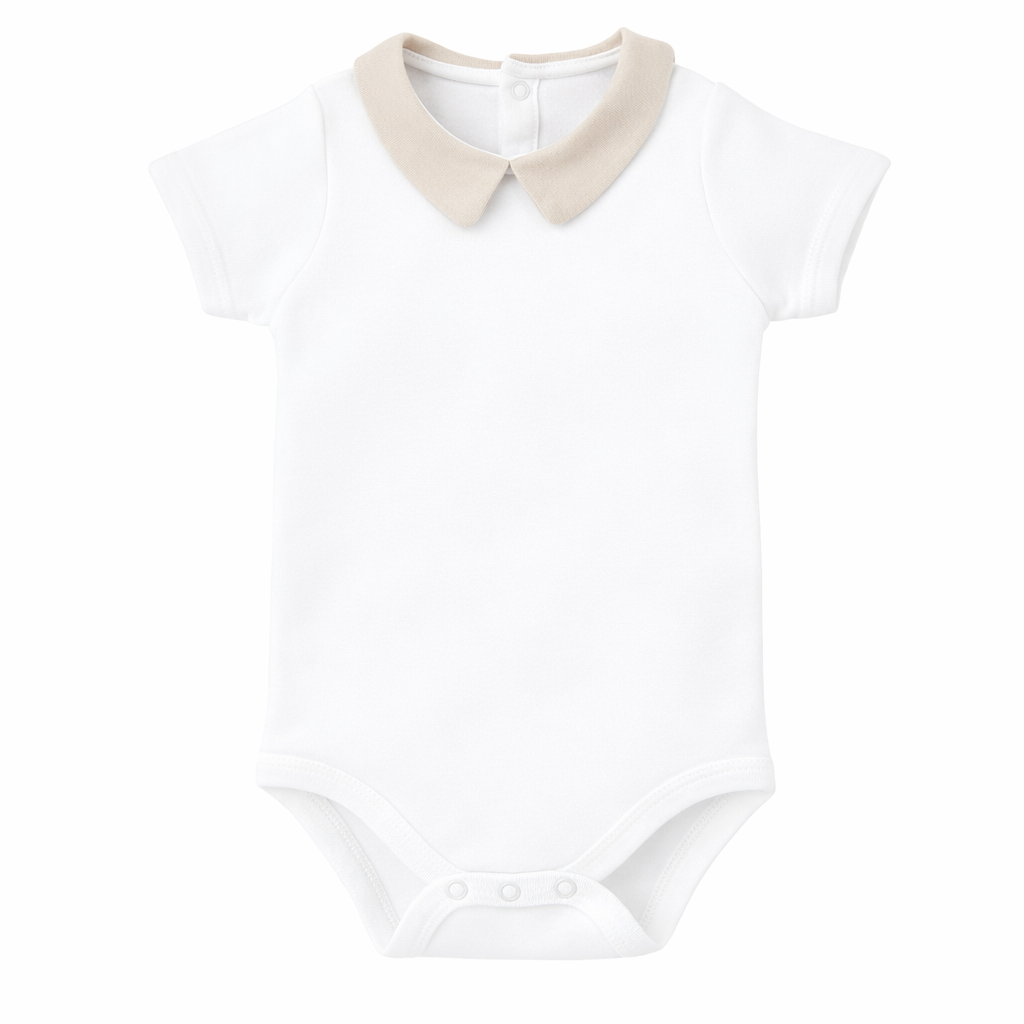 Romper met punt kraag en korte mouwen kraagje in sand kleur van het merk Babidu