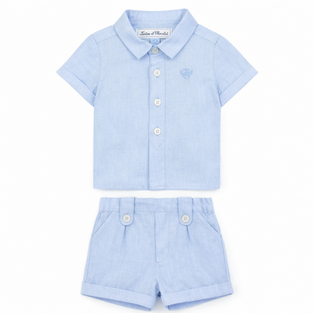 Luxe lichtblauwe linnen ceremonie setje van Tartine et Chocolat met overhemd en short uit de Cérémonie collectie