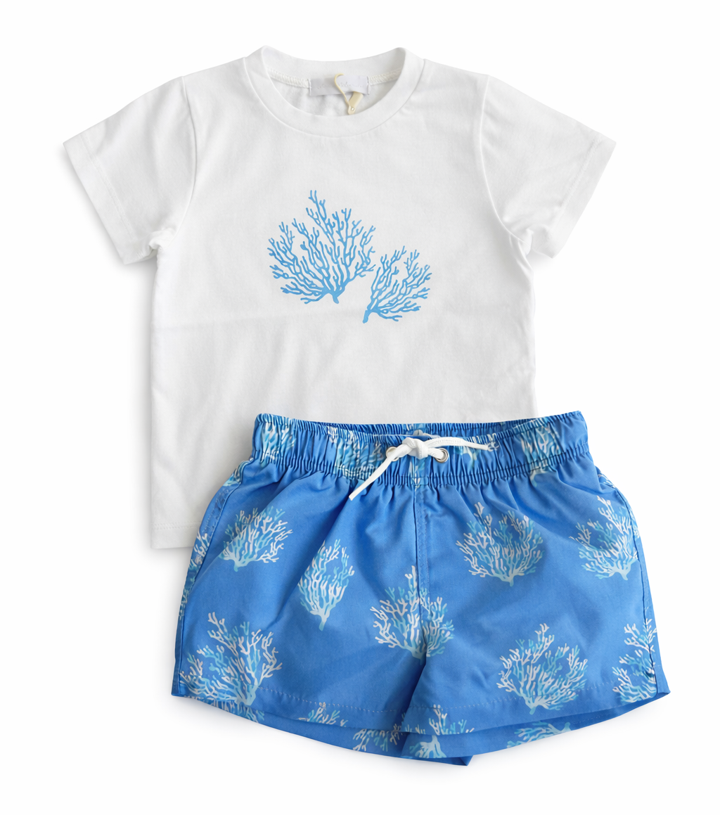 Tweedelige jongens zwemset met koraalprint in blauw tinten van Martin Aranda
