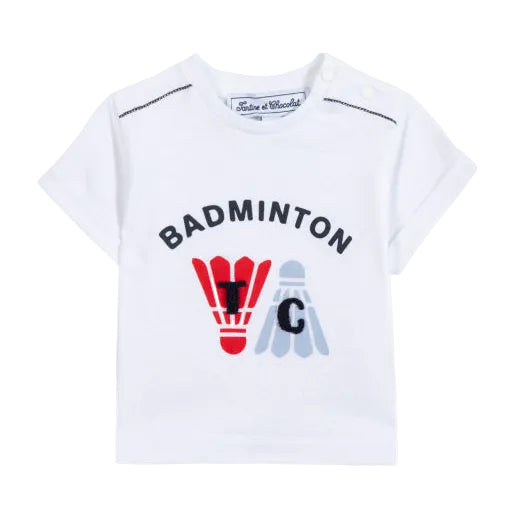 Wit baby, kleuter en peuter t-shirt van Tartine et Chocolat met speelse badmintonprint comfortabel en geschikt voor jongens 
