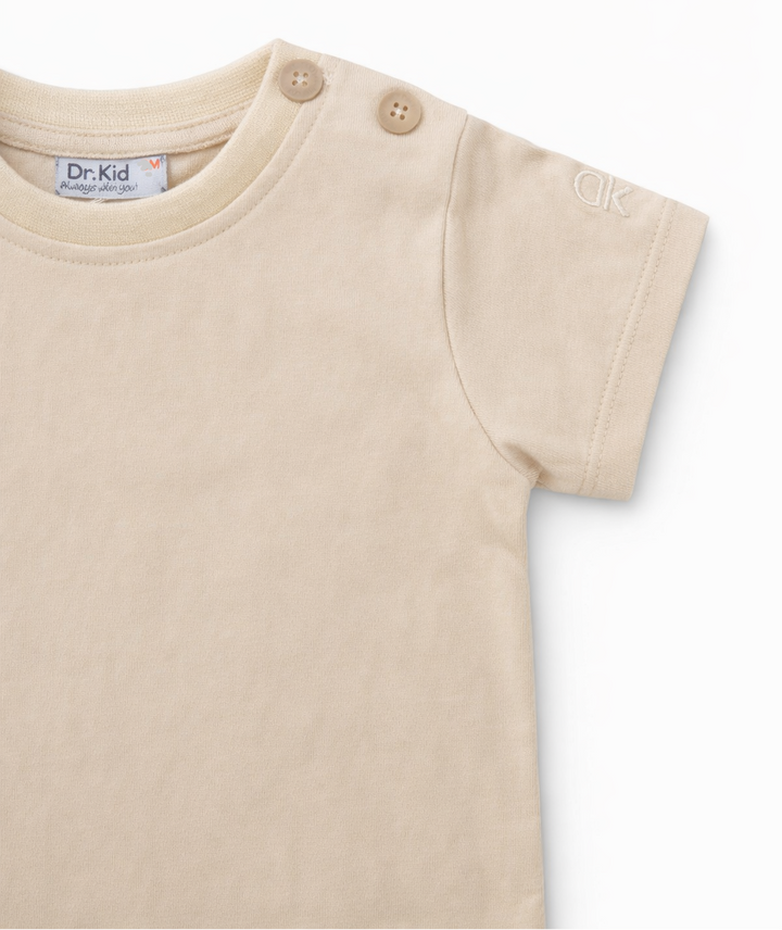 beige t-shirt korte mouw Dr. Kid schouderknoopjes detail