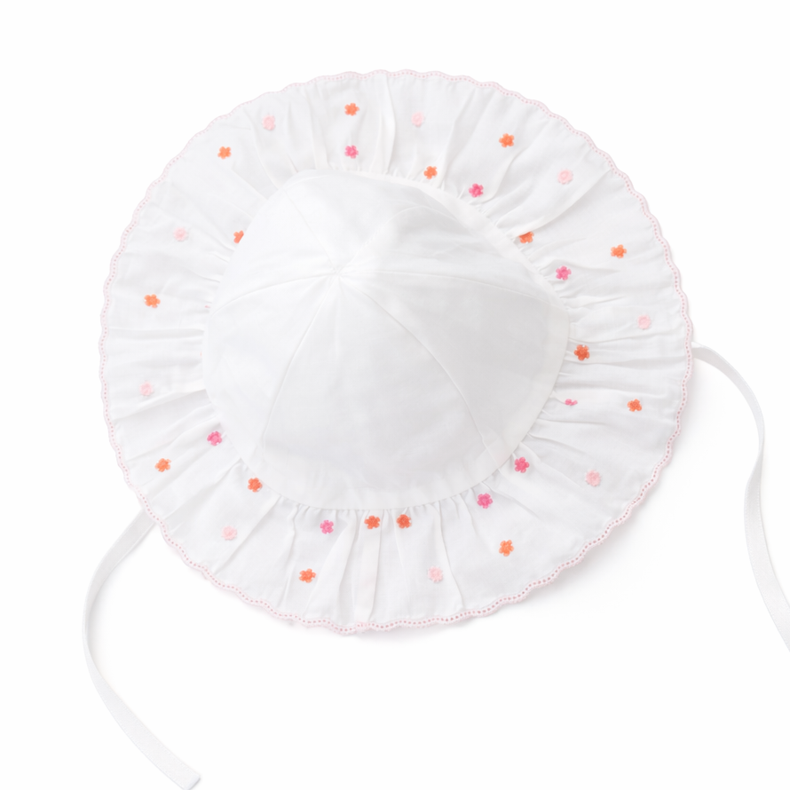 zonnehoedje met geborduurde bloemetjes voor meisjes van purete du bebe
