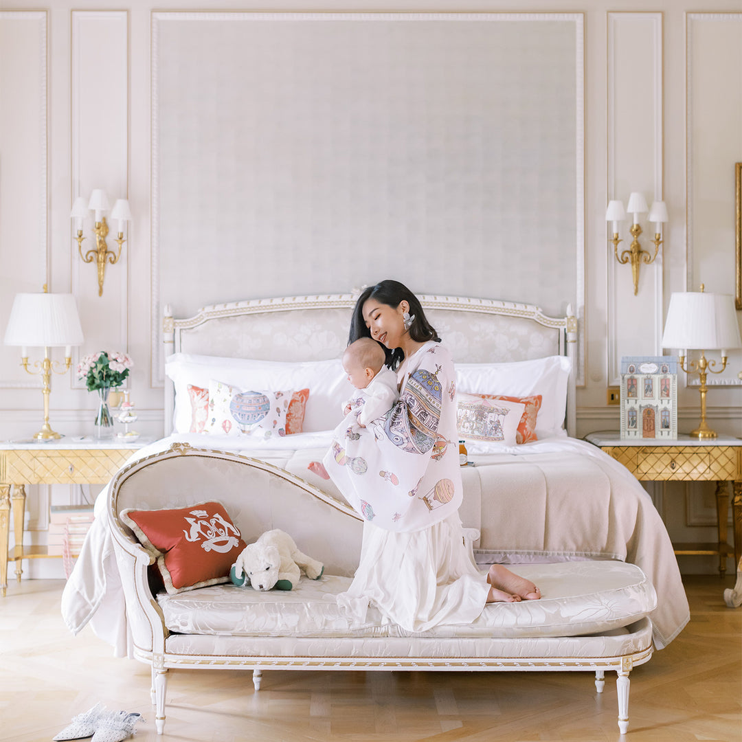 Carre Hot Air Balloons - Atelier Choux