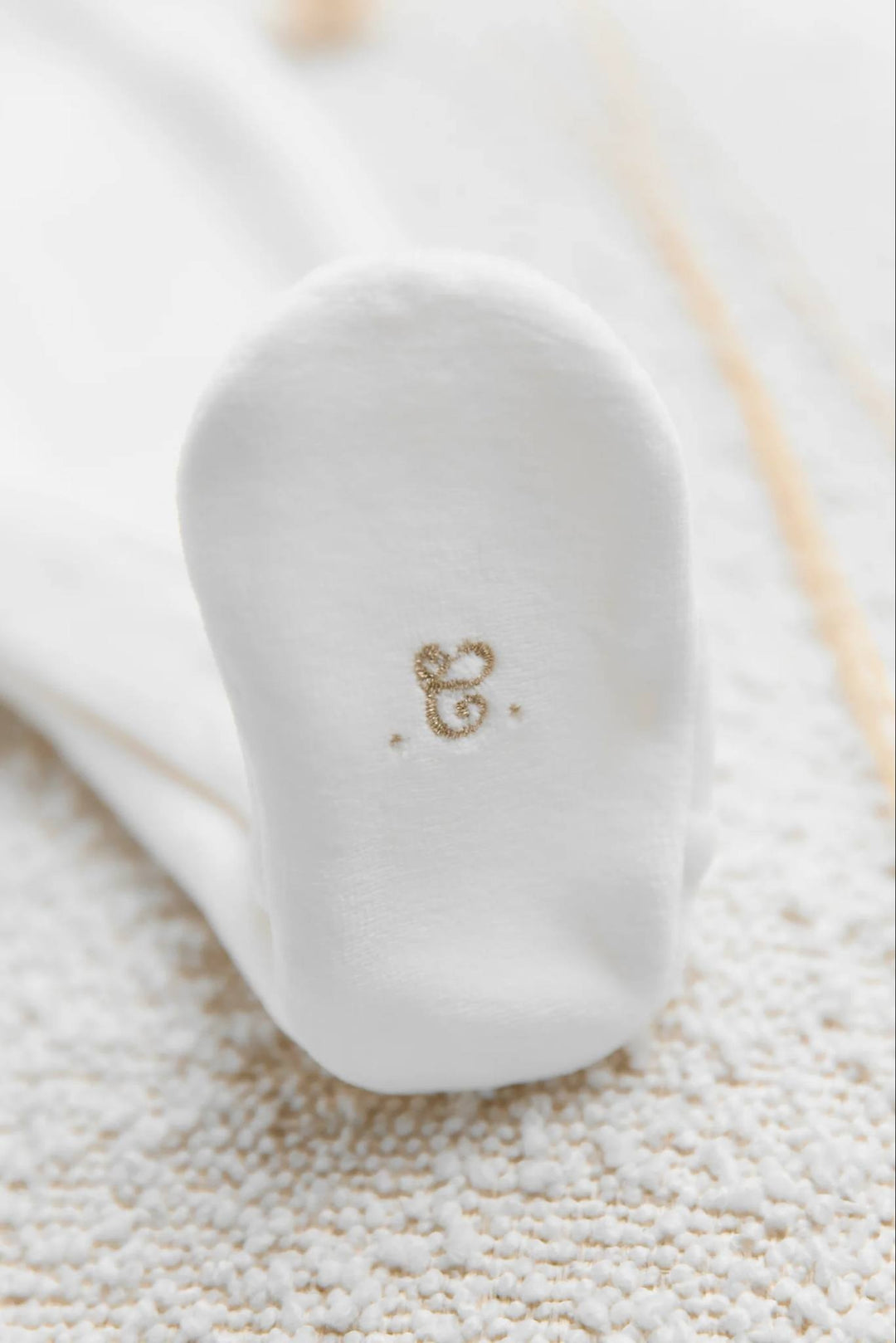 Babypakje strikken (ecru) - Tartine et Chocolat