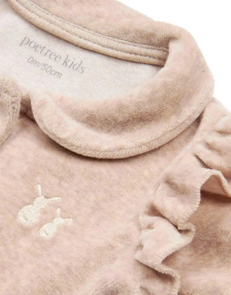 Babypakje velours ruffles (camel) - Poetree Kids