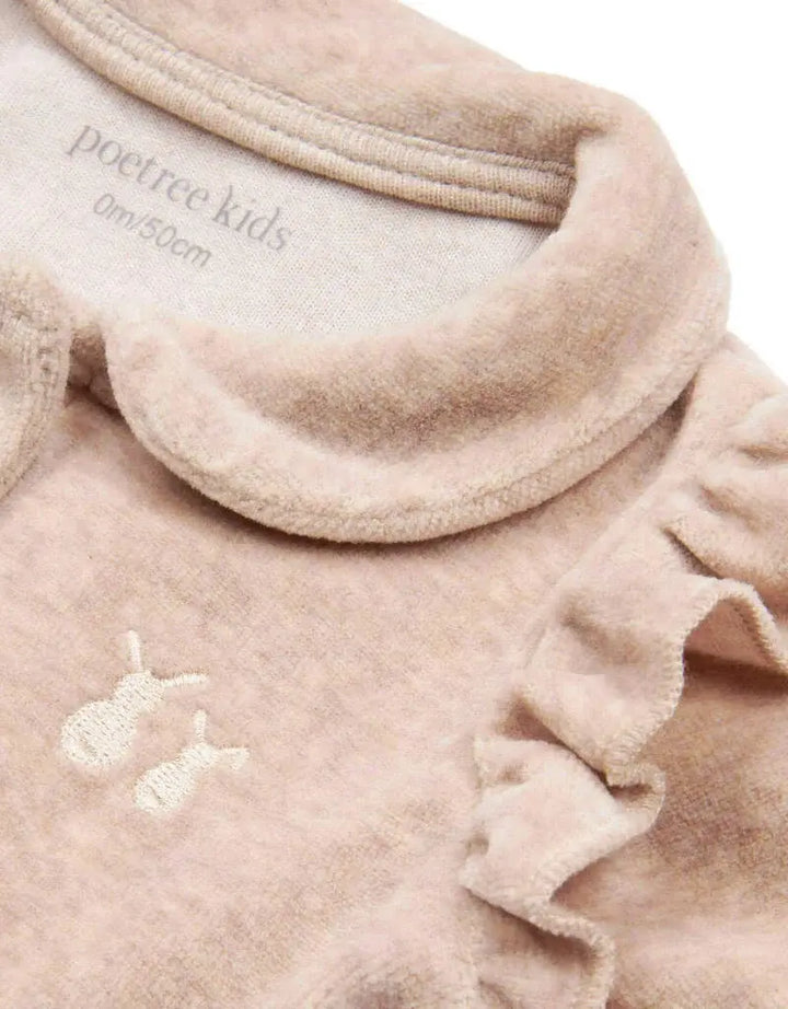 Babypakje velours ruffles (camel) - Poetree Kids
