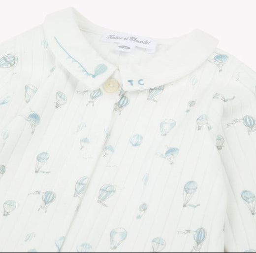 Detail van boxpakje van Tartine et Chocolat met luchtballon print en knoopsluiting