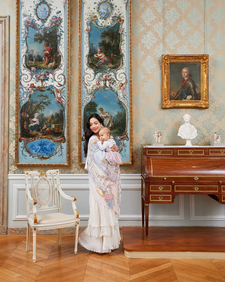 Carré French Bedroom - Atelier Choux