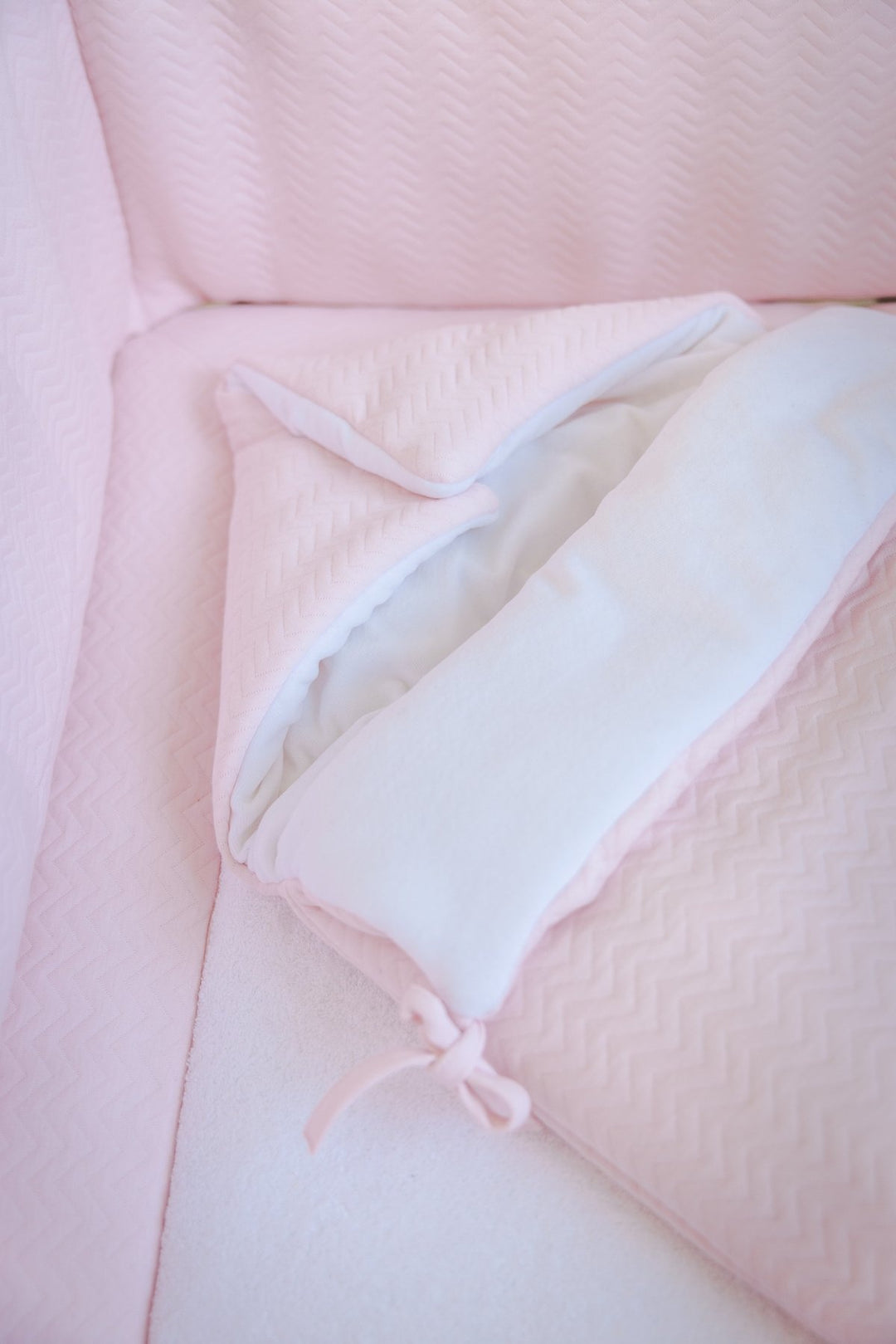 Boxkleed Chevron Light Pink - Poetree Kids