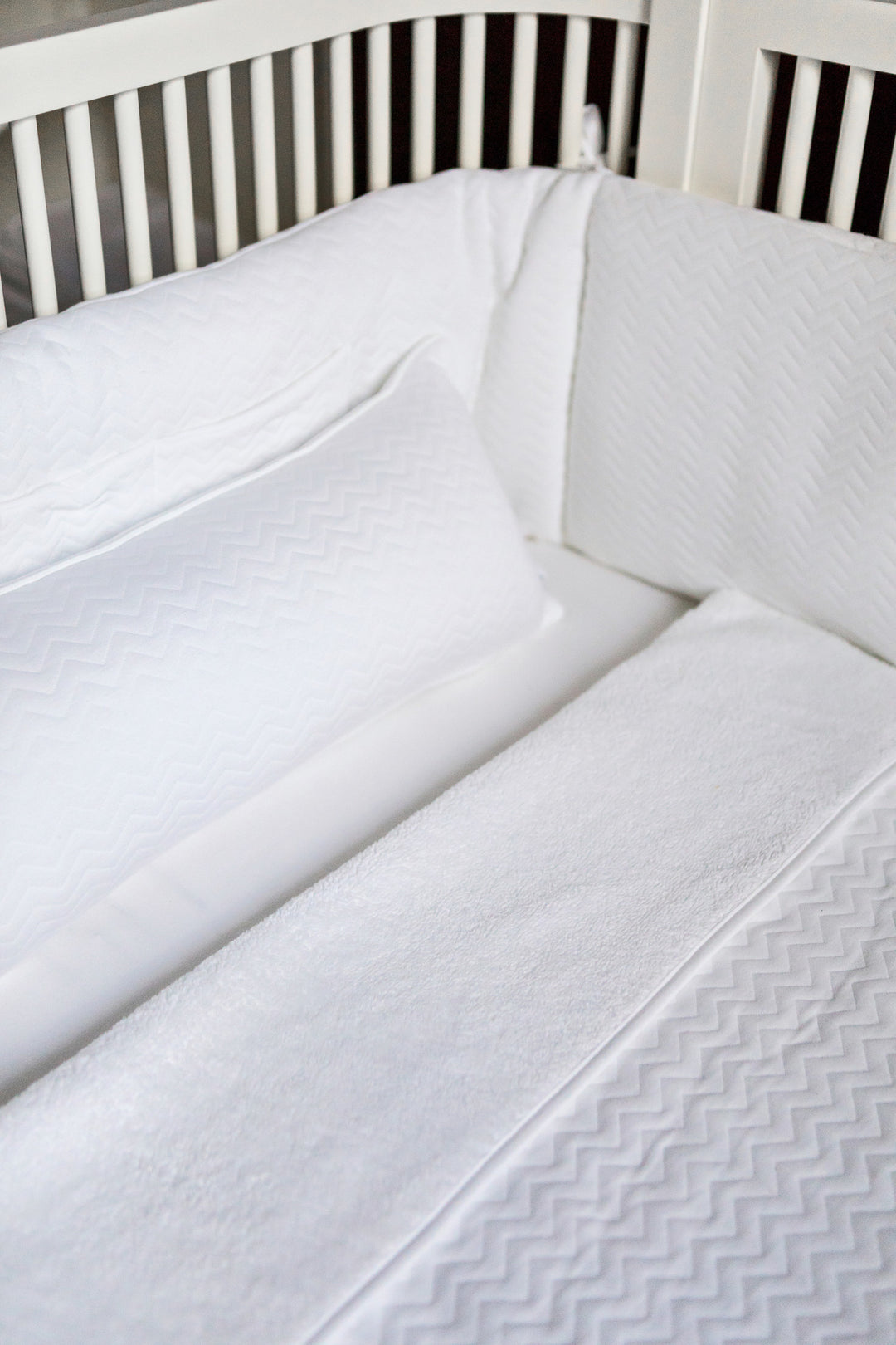 Ledikant deken Chevron White - Poetree Kids