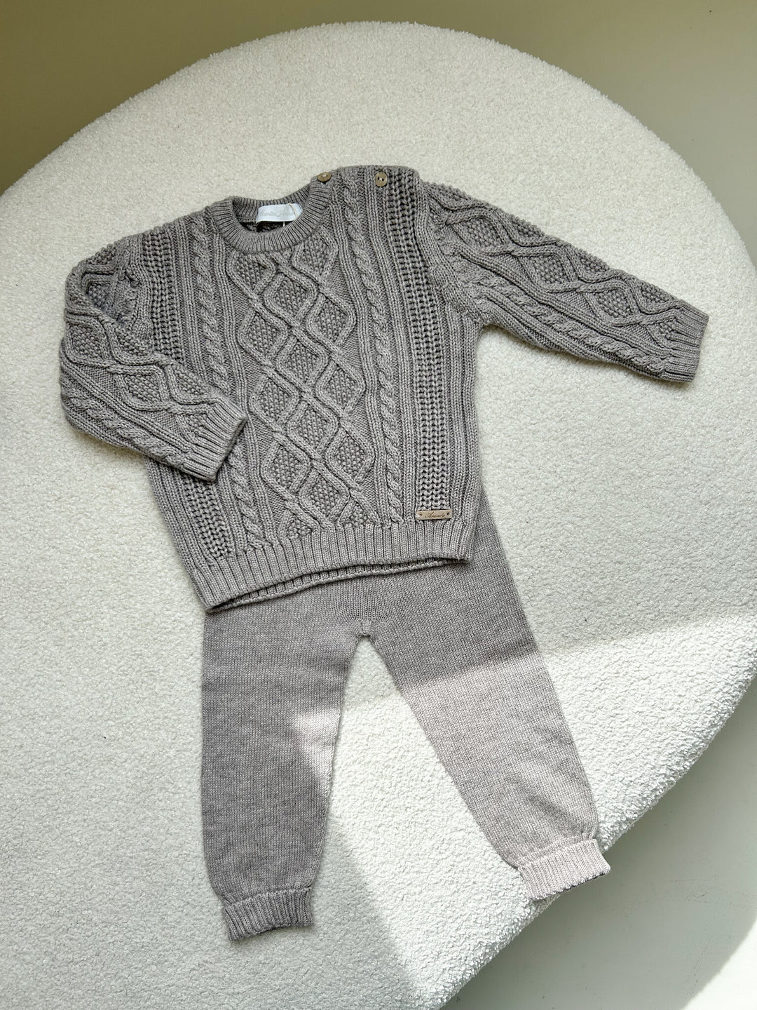 Broekje gebreide (taupe) - Marrtin Aranda