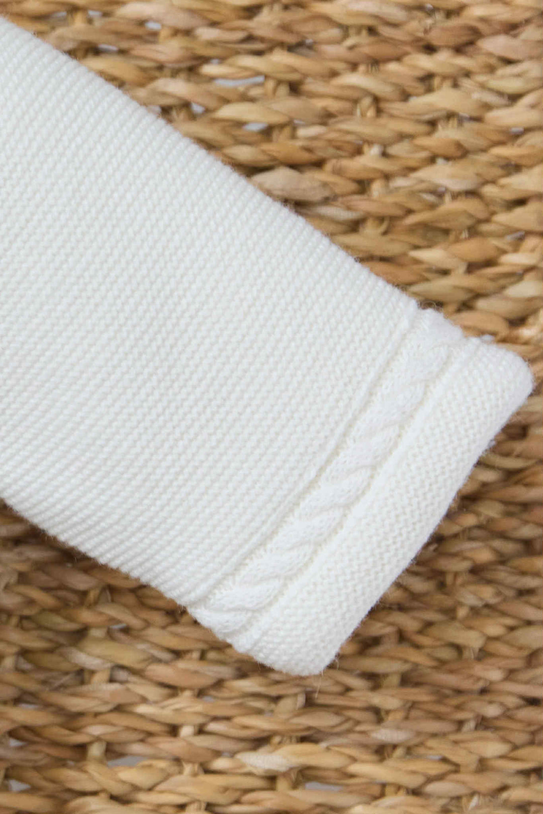 Jasje gebreid (offwhite) - Tartine et Chocolat