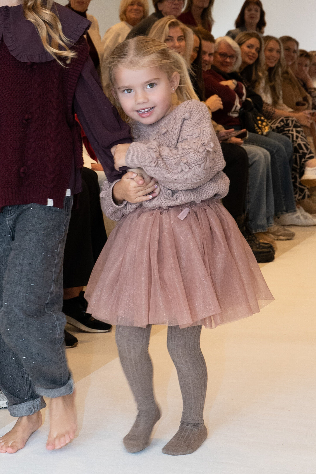 Trui Elise bow (fawn) - LRDM Petits