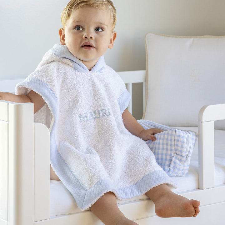 Poncho met naam (div. kleuren) - Little Mack