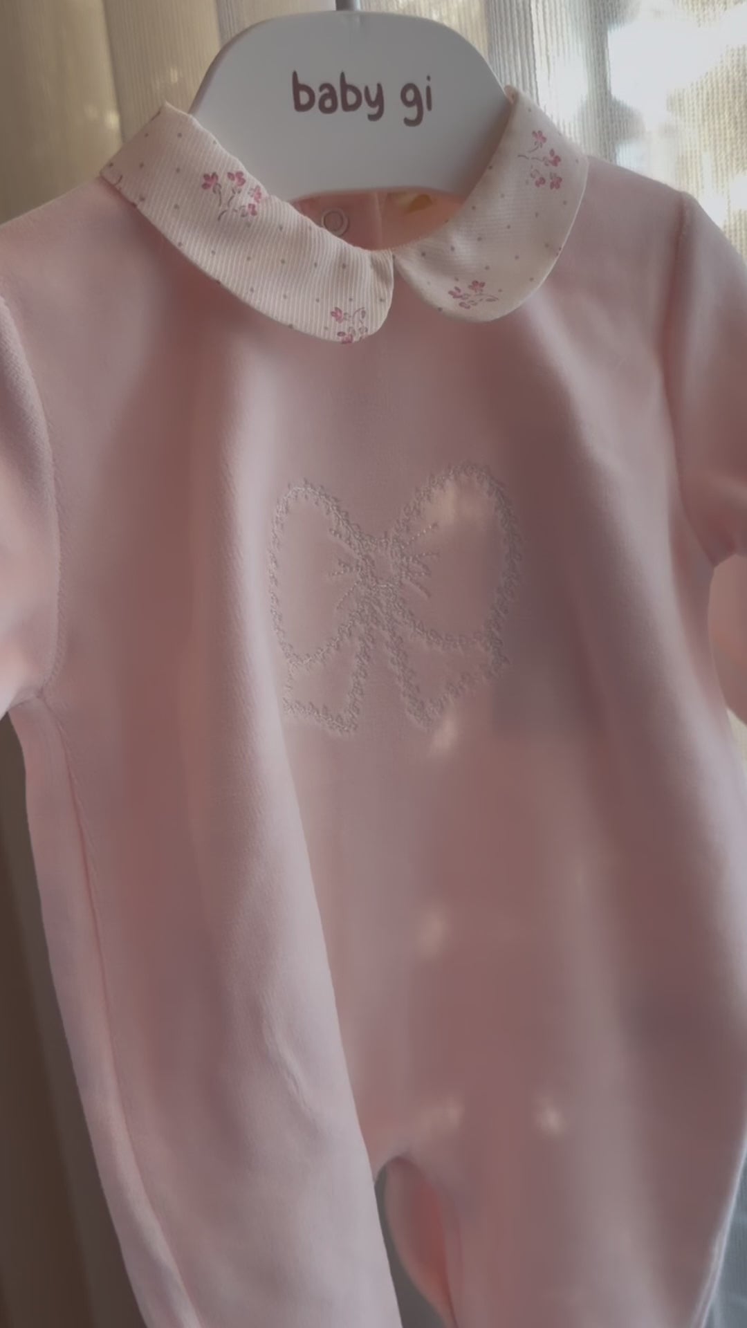 Baby Gi Velours Babypakje met Bloemenkraag en Strik