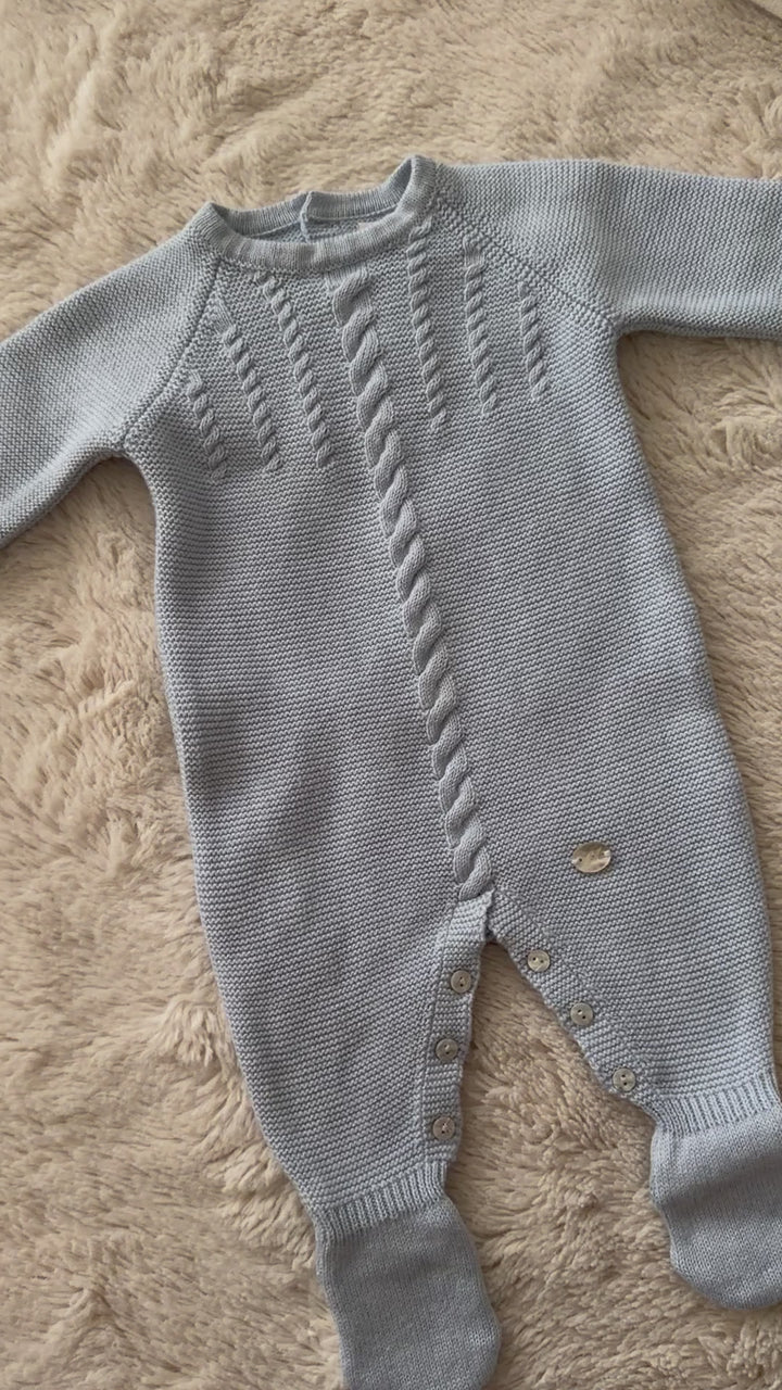 Martin Aranda Luxe Gebreid Babypakje met Kabelmotief & Voetjes