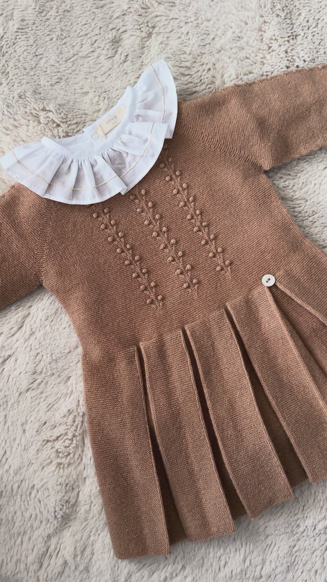 Vestido de lana merino Wedoble color coñac | Bebé y niños