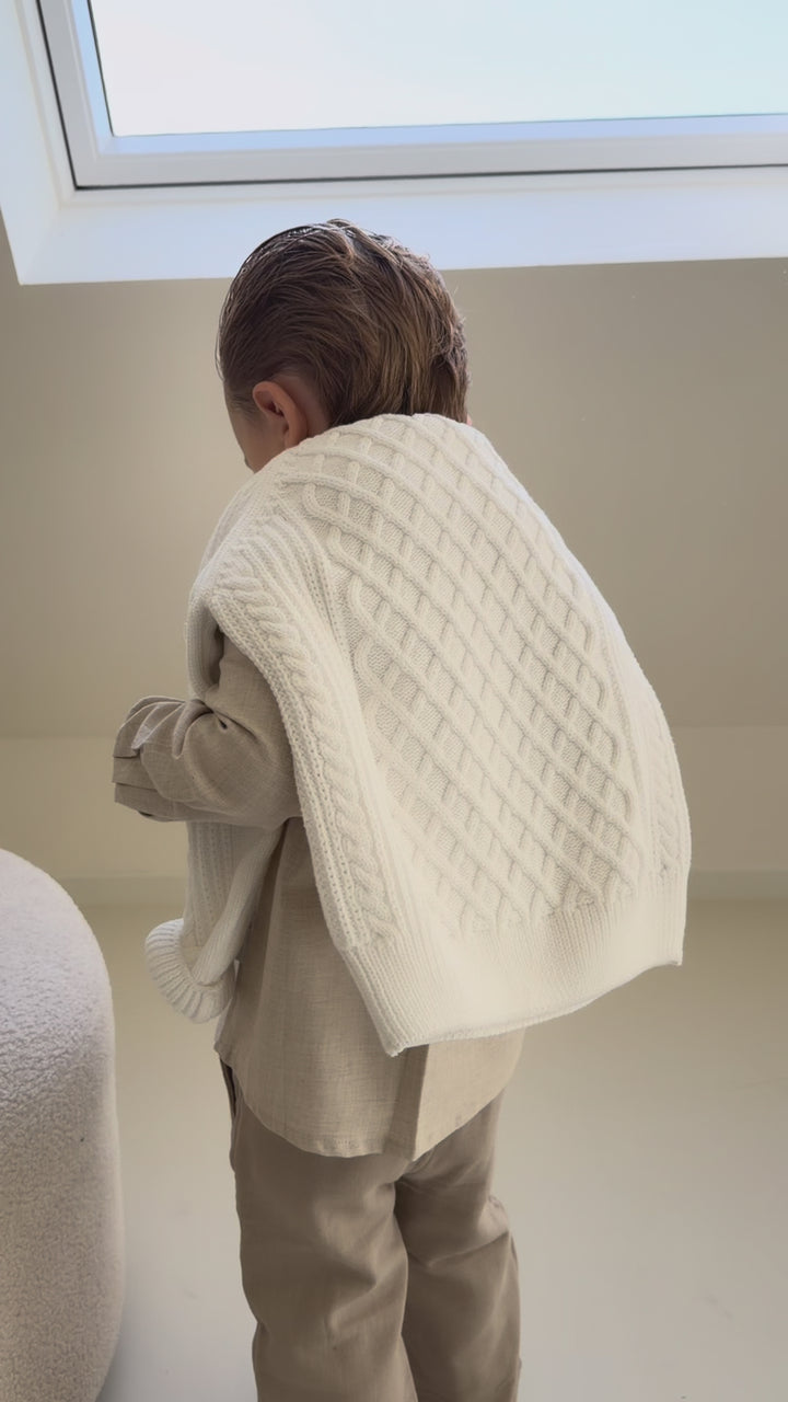 Gebreide trui kabelpatroon off white – Wedoble