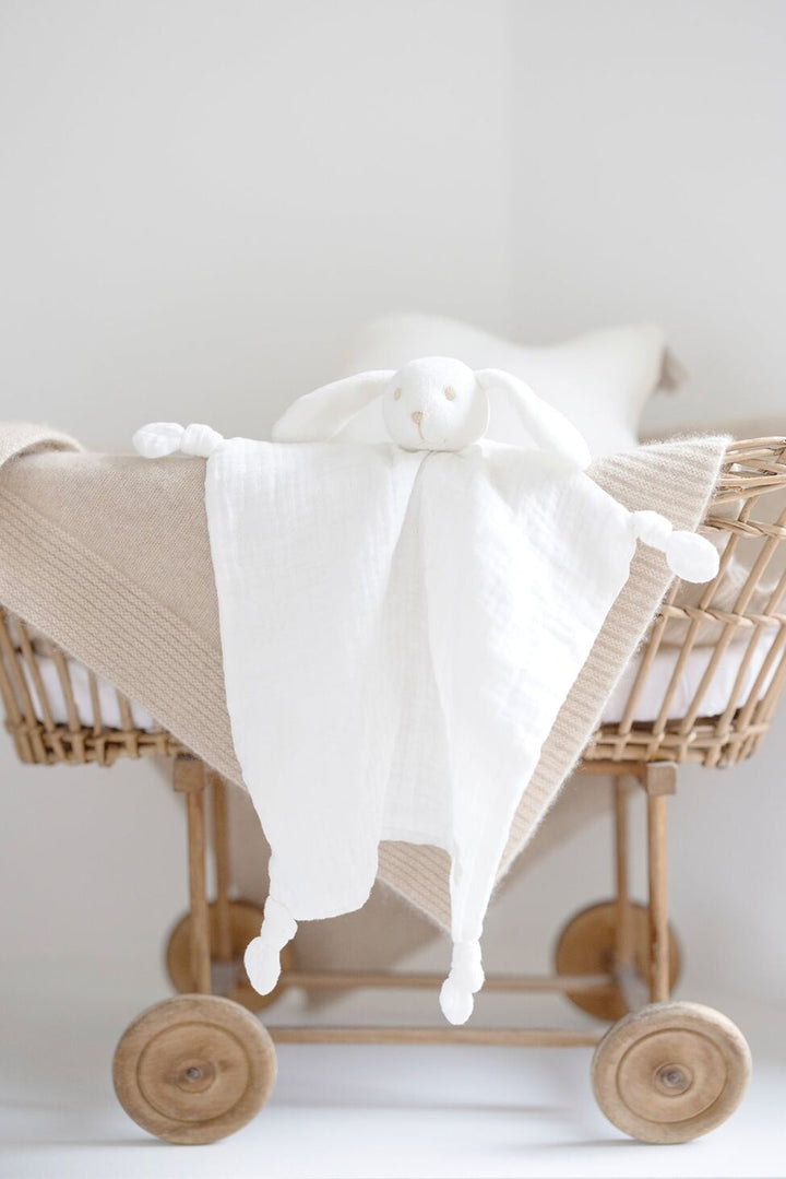 Knuffeldoekje Konijn ''Augustin the Rabbit'' - Tartine Et Chocolat