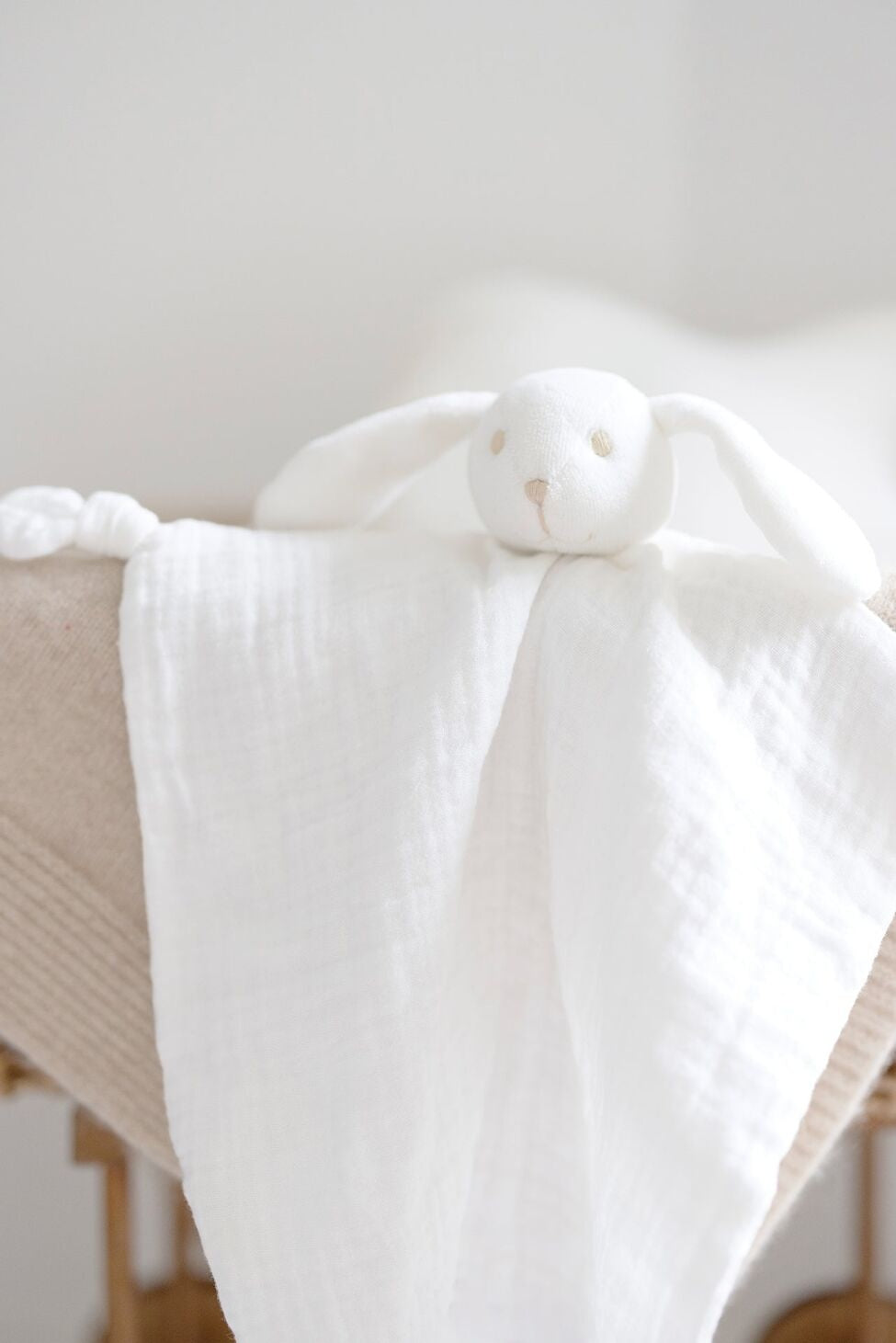 Knuffeldoekje Konijn ''Augustin the Rabbit'' - Tartine Et Chocolat