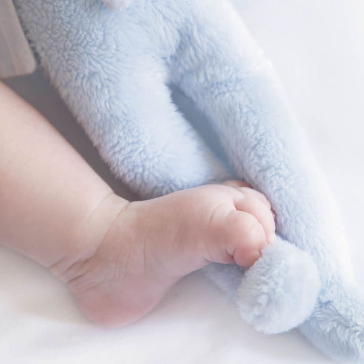 Knuffel Konijn Augustin met strik  (lichtblauw) - Tartine et Chocolat