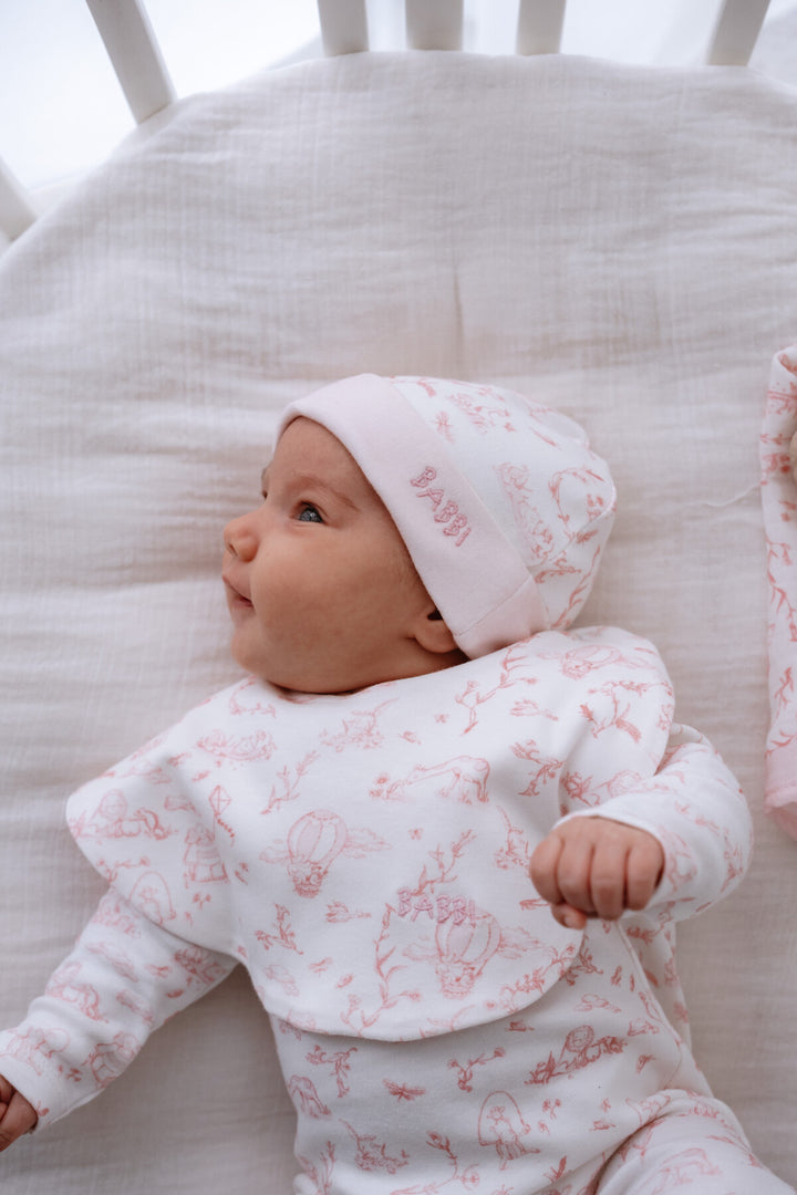 Atelier Babbi Toile de Jouy Newborn Mutsje